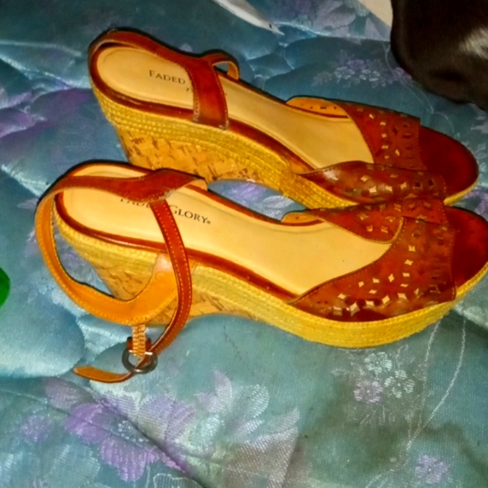Faded Glory heel sandals